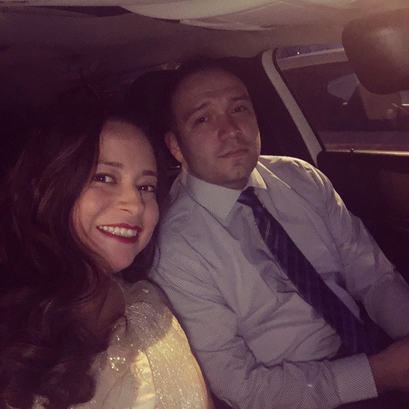 🫶🏻@mari916 is live🫶🏻 sharing yours and mine let’s shop and chat! - Picture 3 of 6